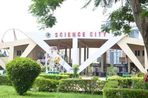 Students of BDMI Explore Science City One